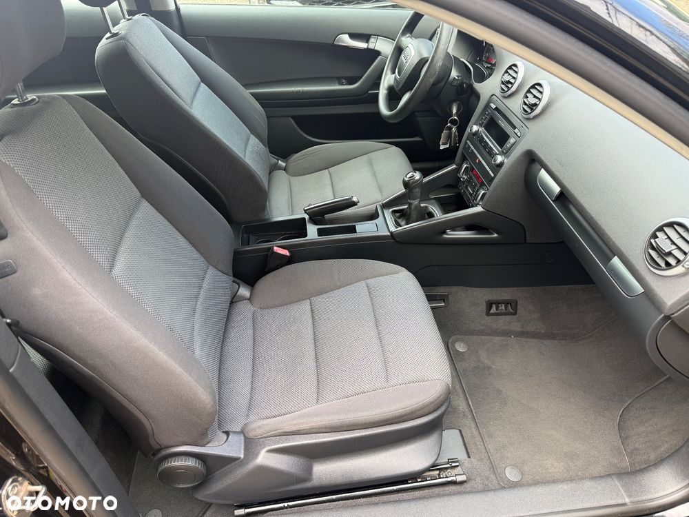 Audi A3 3-drzwiowe 2.0 TDI Attraction - 11