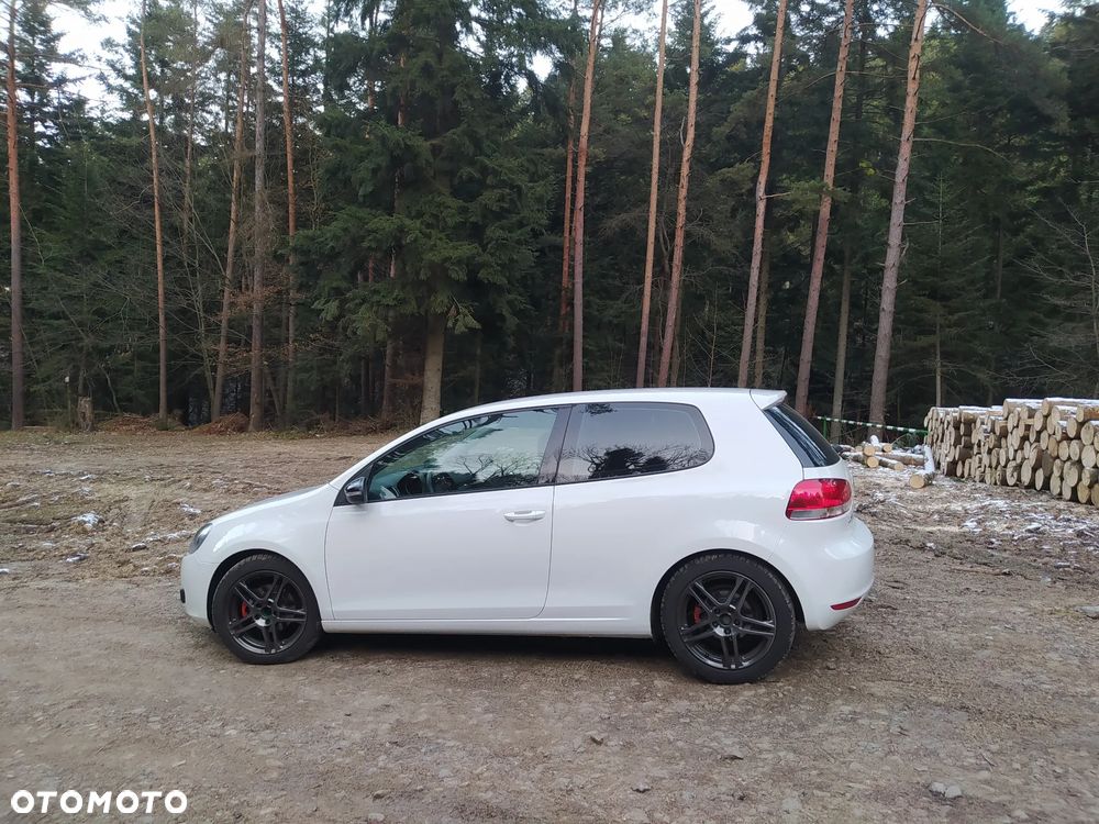 Volkswagen Golf - 9