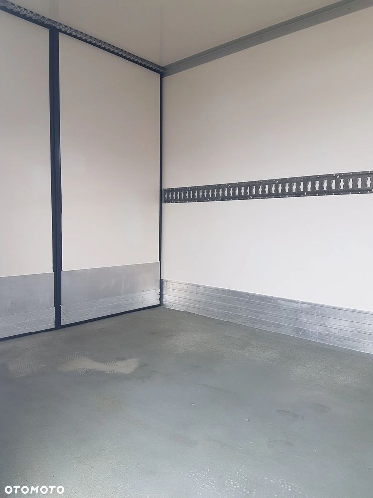 Iveco DAILY 6EP CHŁODNIA MROŹNIA IZOTERMA AGREGAT THERMO KING V-200 MAX GRZANIE ZASILANIE Z SILNIKA + ELEKTRYCZNE - 35