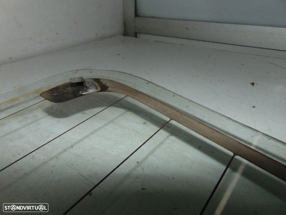 Bedford rascal vidro traseiro - 5