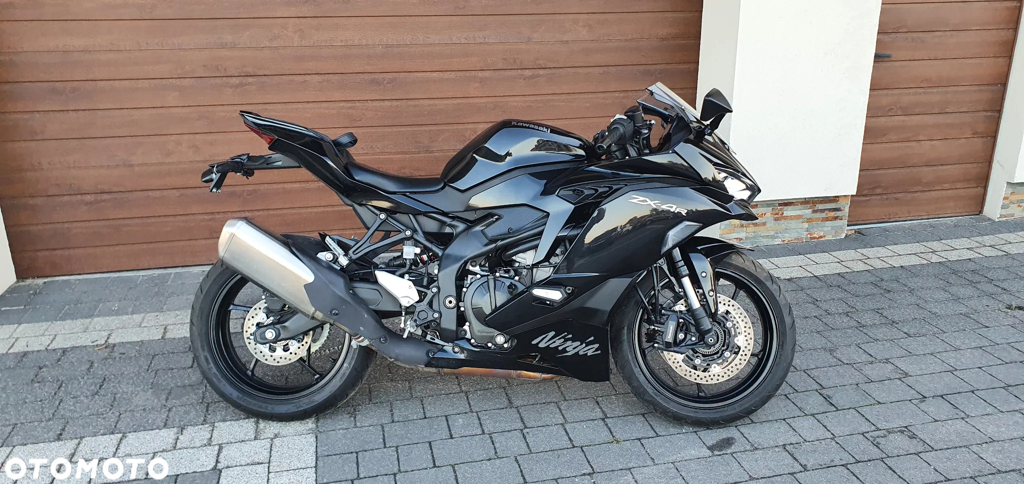 Kawasaki ZX - 2