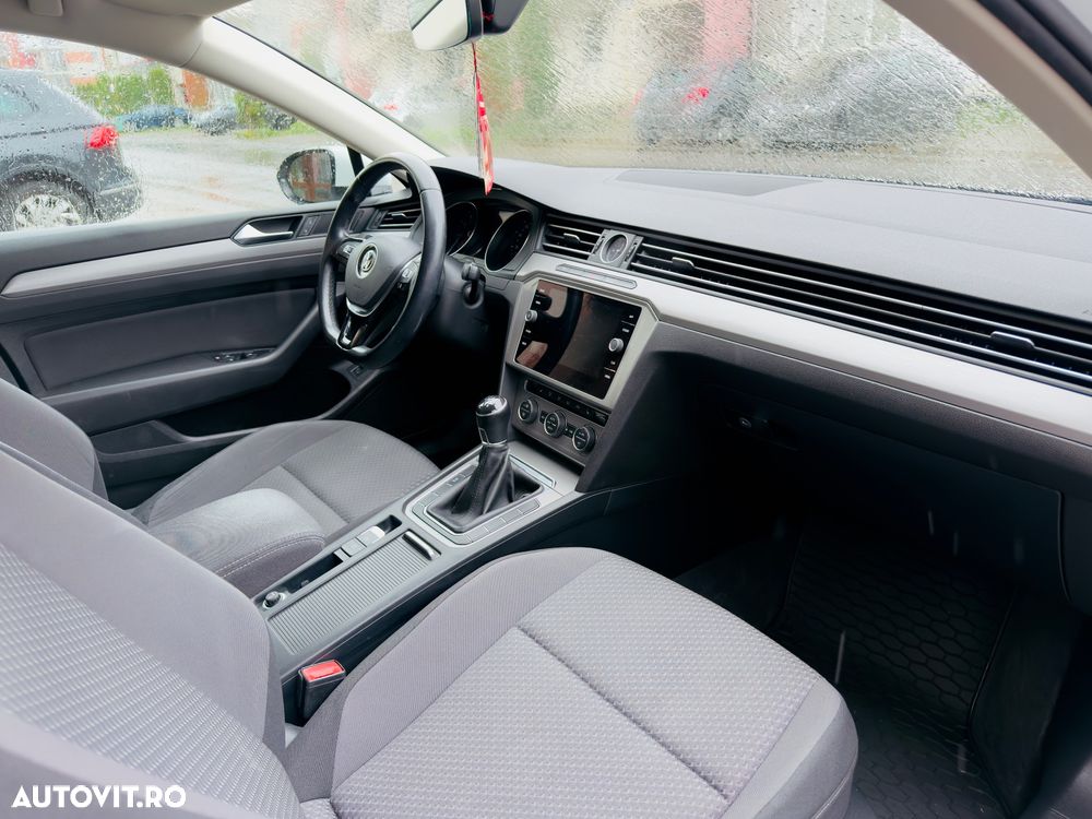 Volkswagen Passat 1.4 TSI Trendline - 4