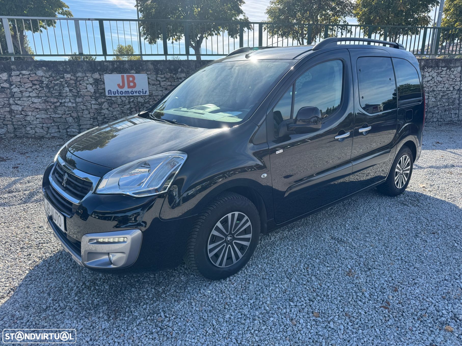 Peugeot Partner 1.6 BlueHDi Confort - 1
