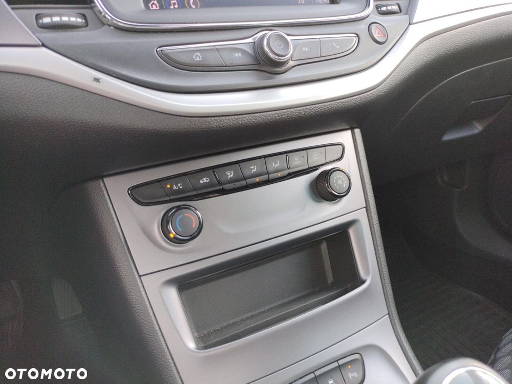 Opel Astra - 21