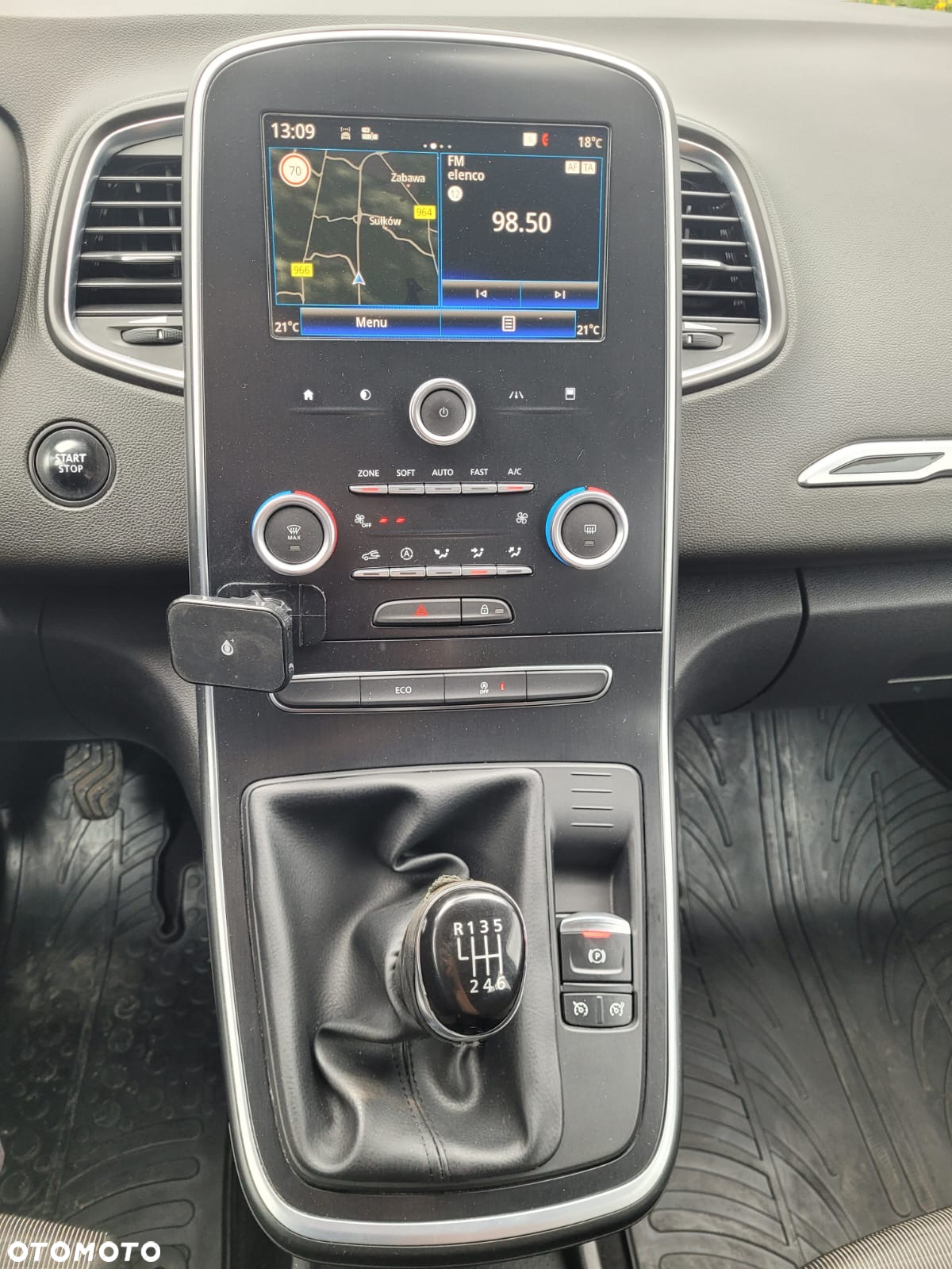 Renault Scenic 1.5 dCi Energy Bose EU6 - 12