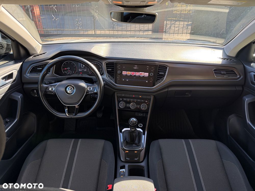 Volkswagen T-Roc 1.0 TSI Premium - 24