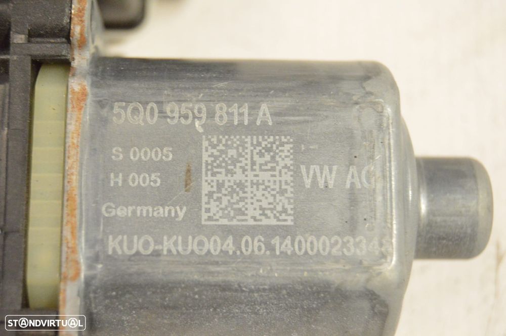 MOTOR SISTEMA ELEVADOR VIDRO VIDROS PORTA TRASEIRA TRÁS ESQUERDA 5Q0959811A 5Q0959811 VW VOLKSWAGEN GOLF VII 7 MK7 5G1 SEAT LEON 5F1 - 5