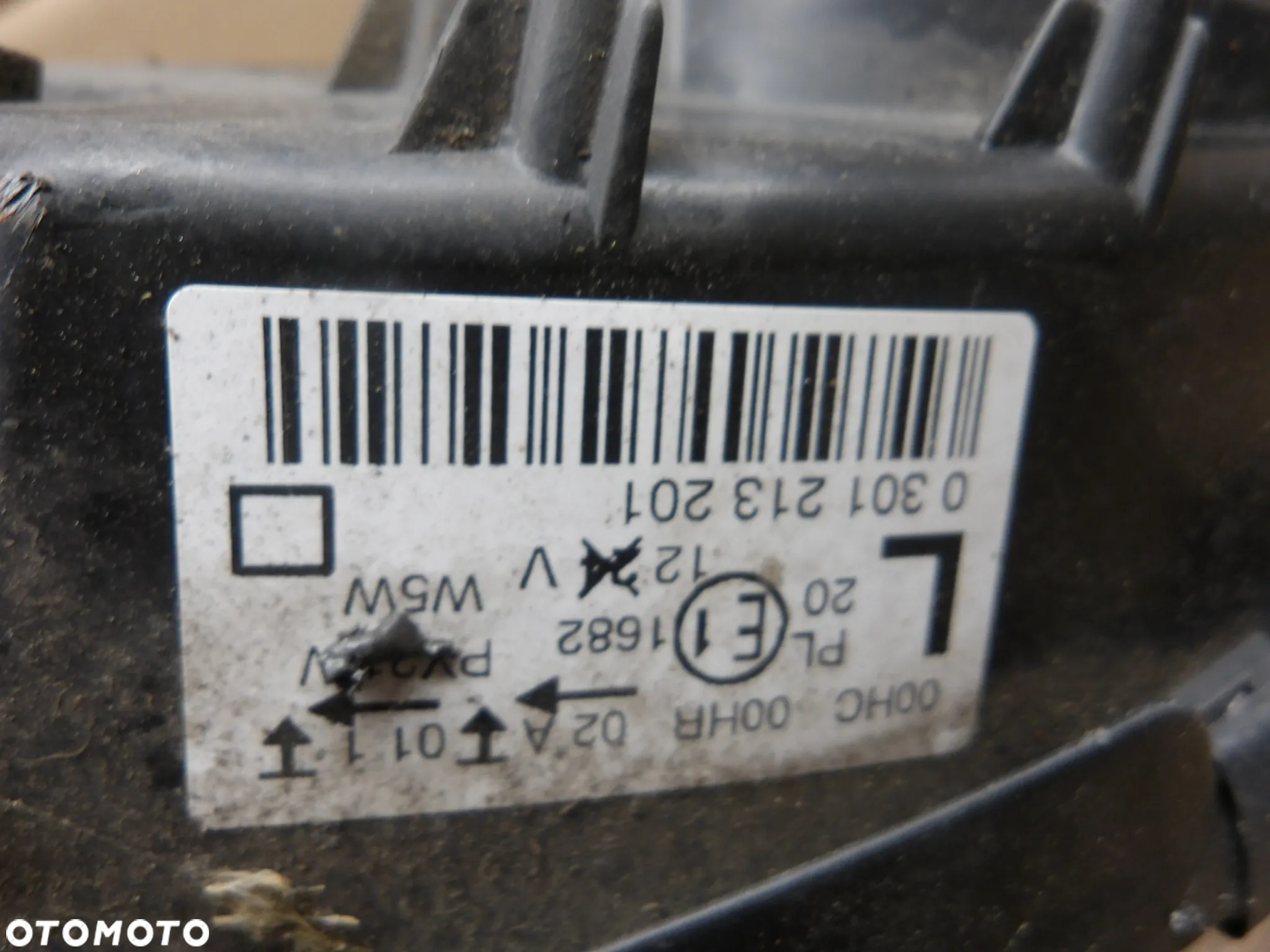 PEUGEOT 407 04-07 2.0HDI SEDAN LAMPA PRAWA LEWA PRZÓD 0301213204 - 11