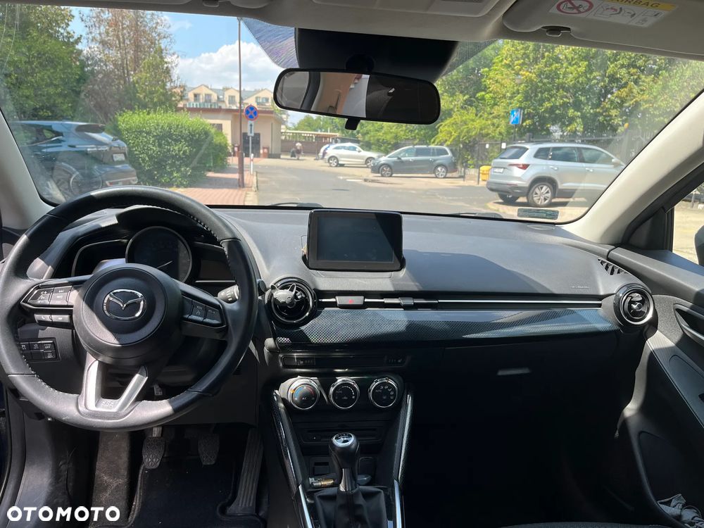 Mazda 2 - 11