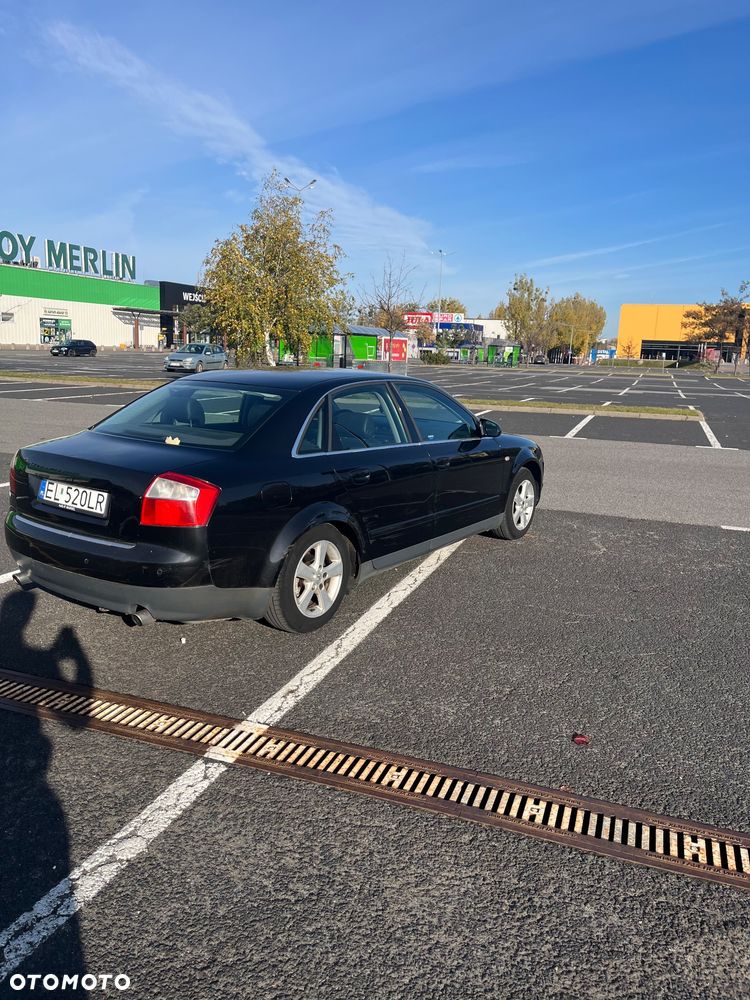 Audi A4 Avant 2001 photo 4