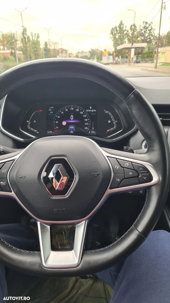 Renault Clio TCe 130 EDC GPF INTENS - 10