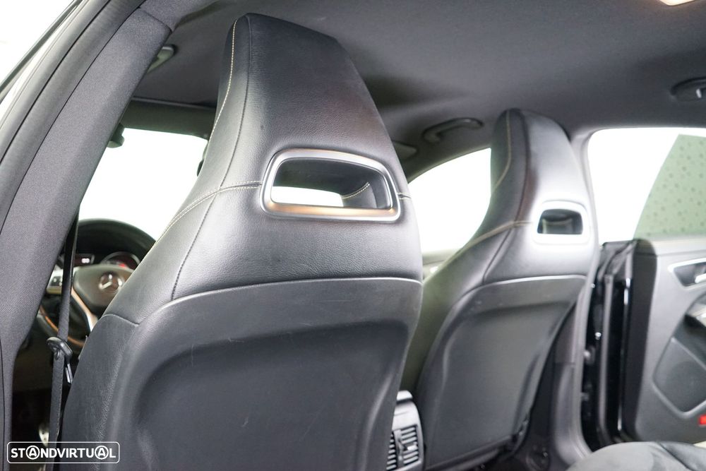 Mercedes-Benz CLA 200 AMG Line Aut. - 36