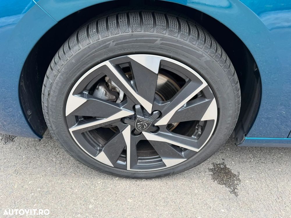 Peugeot 308 1.5L BlueHDI EAT8 Allure - 18