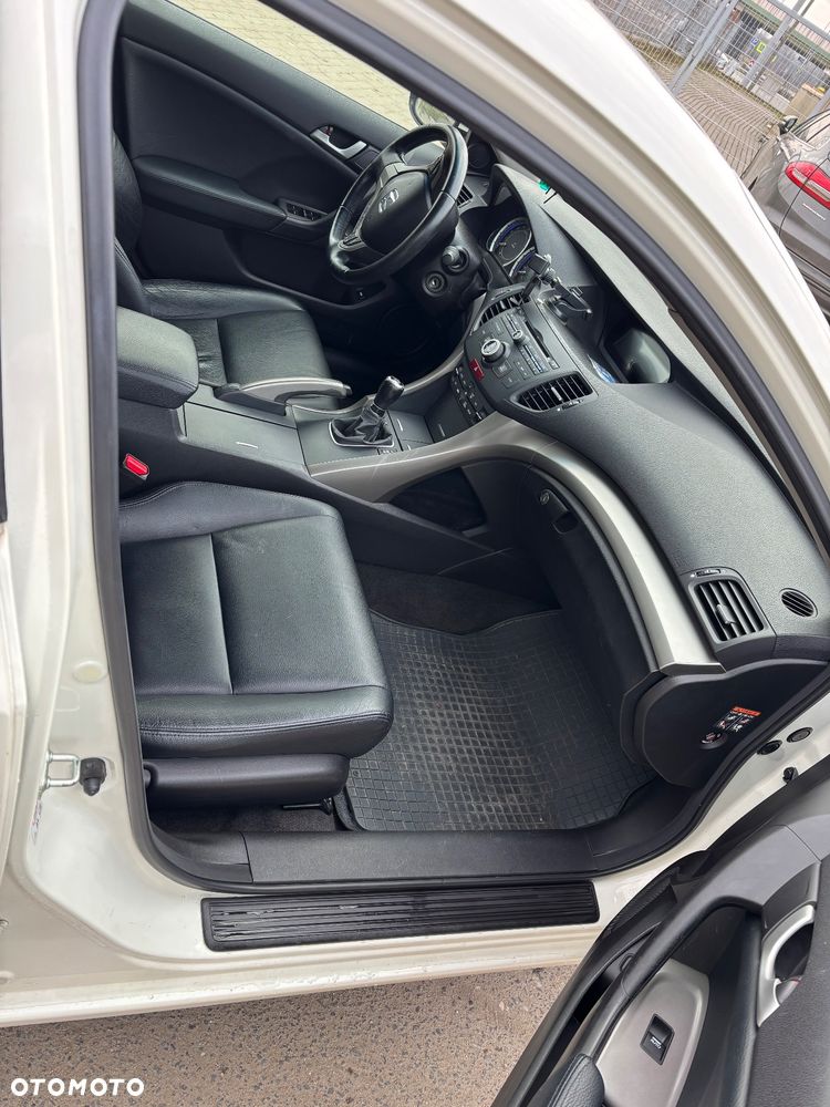 Honda Accord 2.0 Comfort - 10