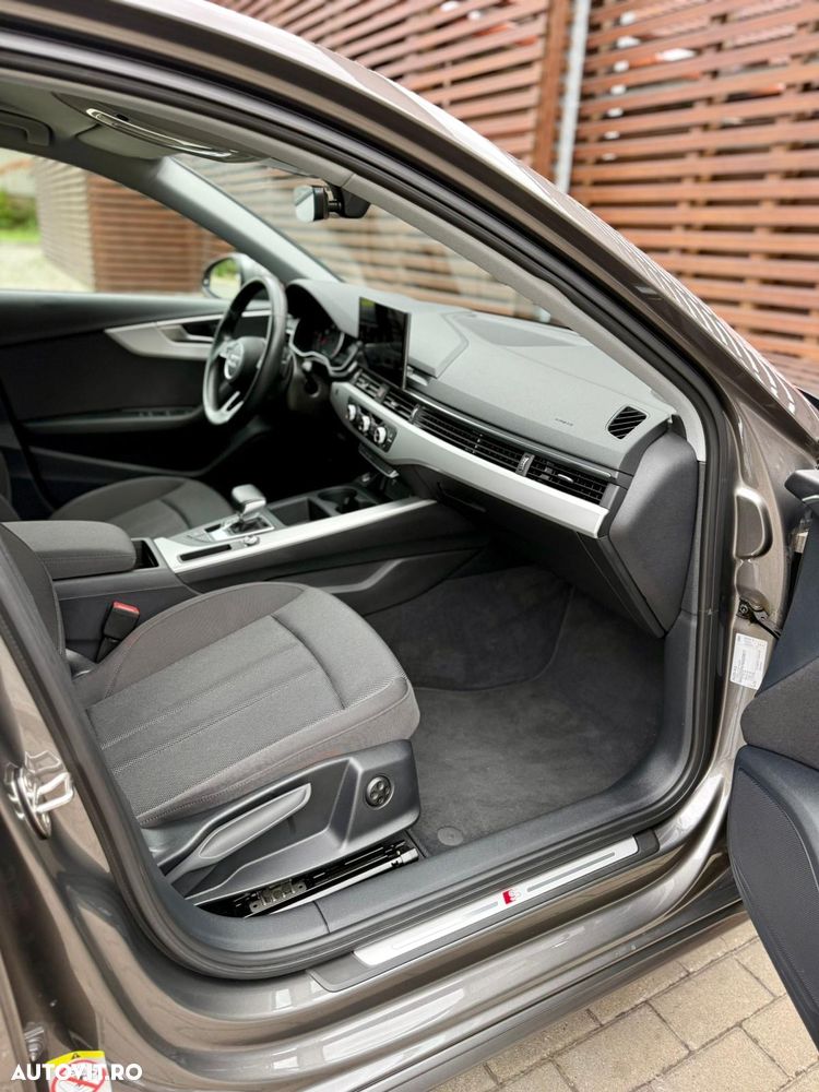 Audi A4 Avant 2.0 40 TDI S tronic MHEV S Line - 16