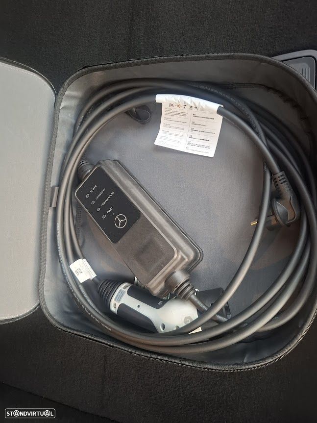 Mercedes-Benz GLA 250 e 8G-DCT AMG Line - 53