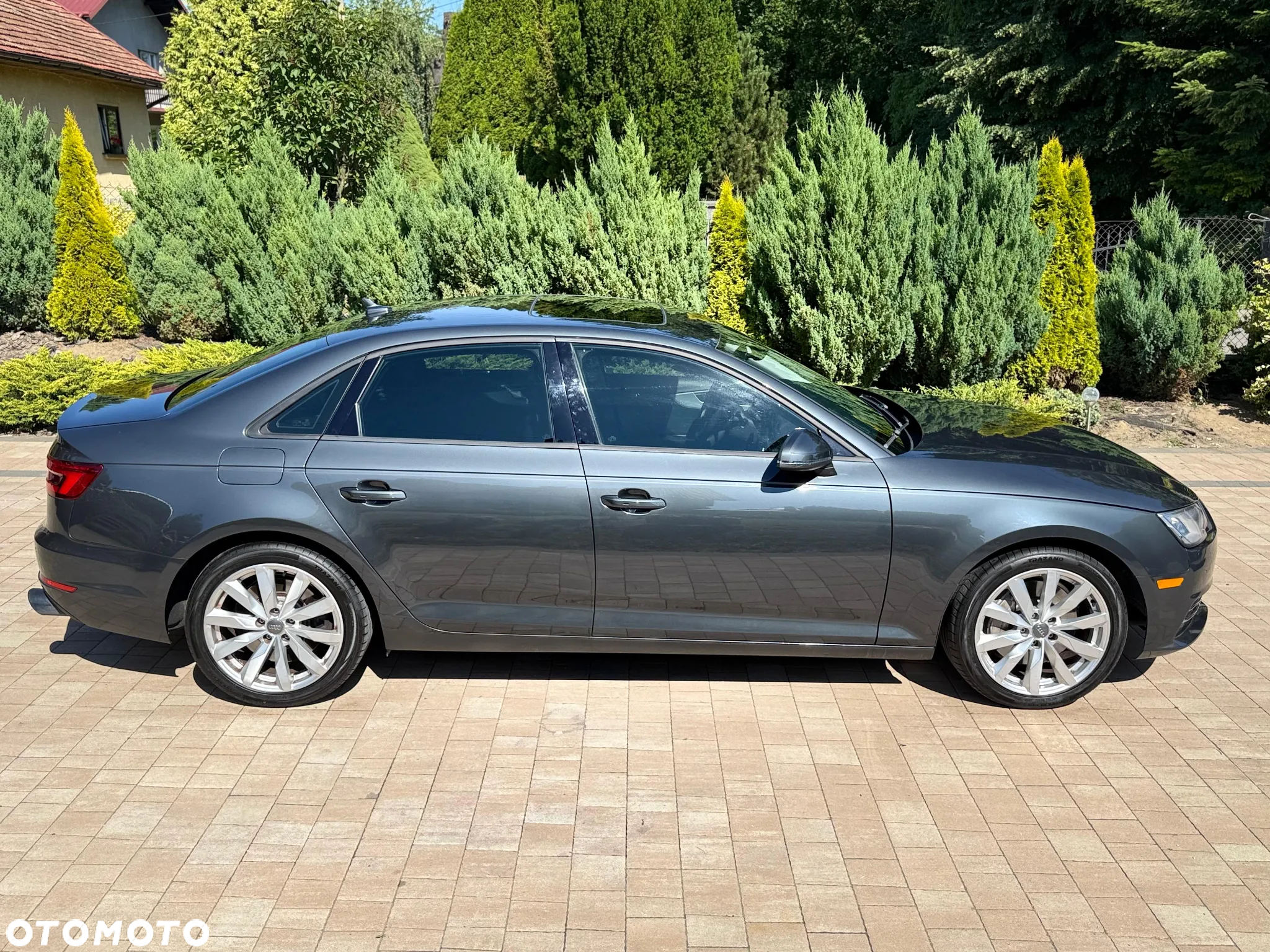 Audi A4 2.0 TFSI S tronic - 10