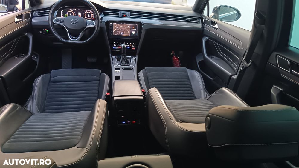 Volkswagen Passat - 10