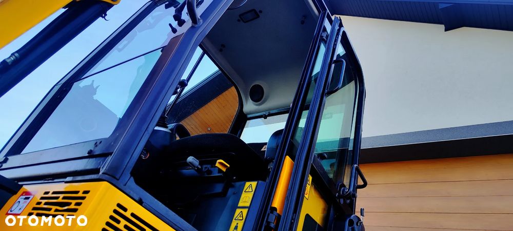 JCB JCB 19 C -1 ful opcja najbogatsza jak nowa mini koparka sprowadzona 8020 1 wł 8018 okazja 16 - 29