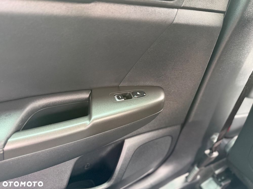 Kia Sportage 1.6 GDI L Business Line Plus 2WD - 16
