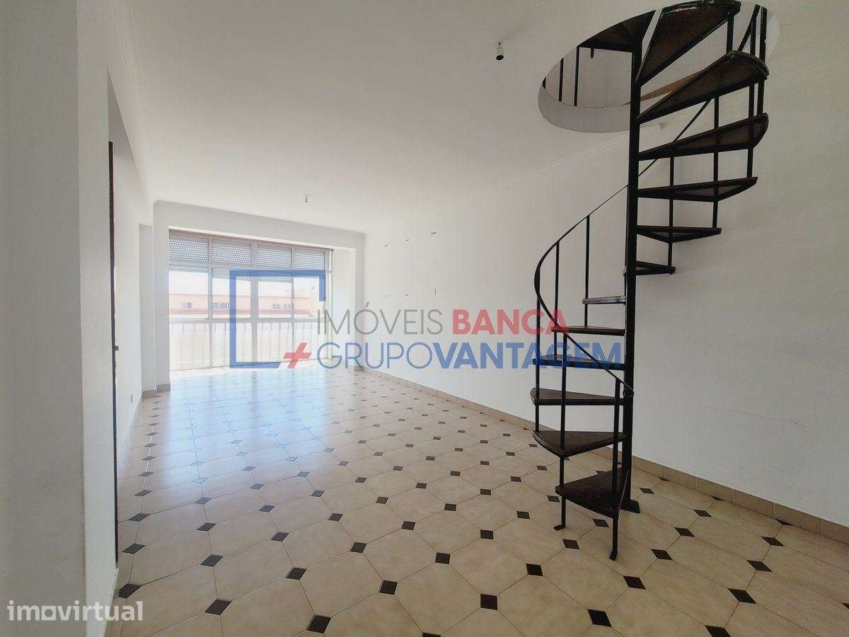 Apartamento T2 - Serra das minas - Grande imagem: 3/28