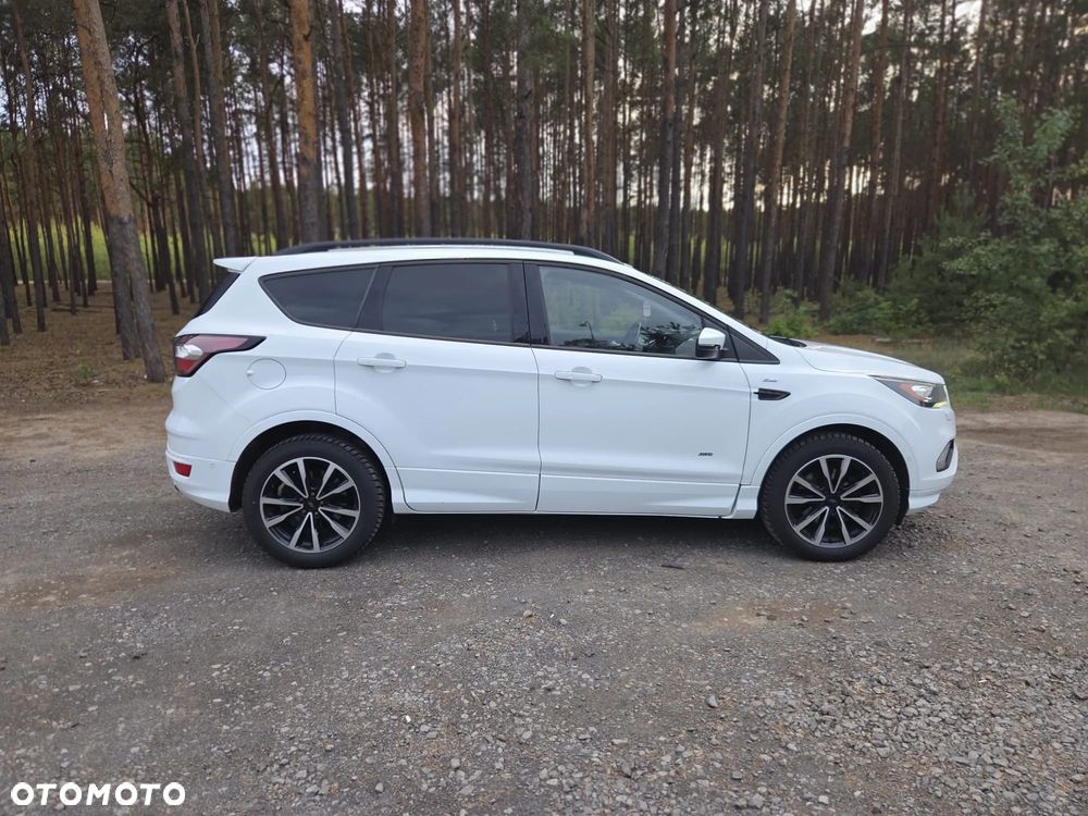 Ford Kuga 2.0 TDCi 4x4 ST-Line - 7