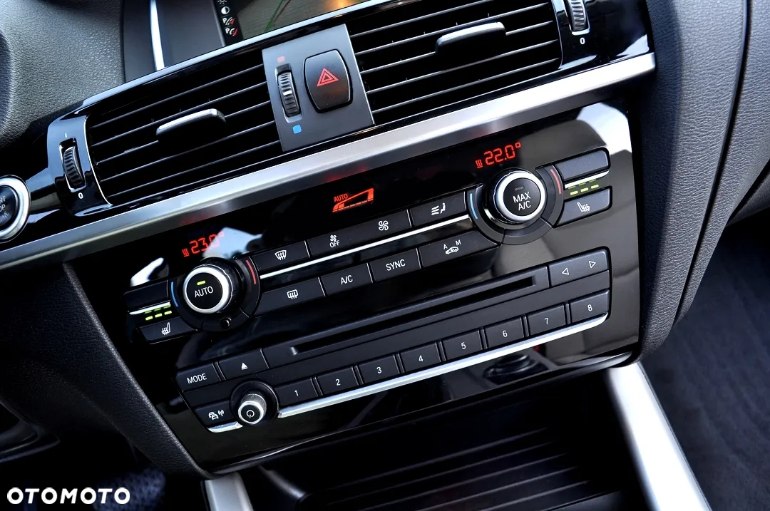 BMW X3 sDrive18d Business Edition - 25