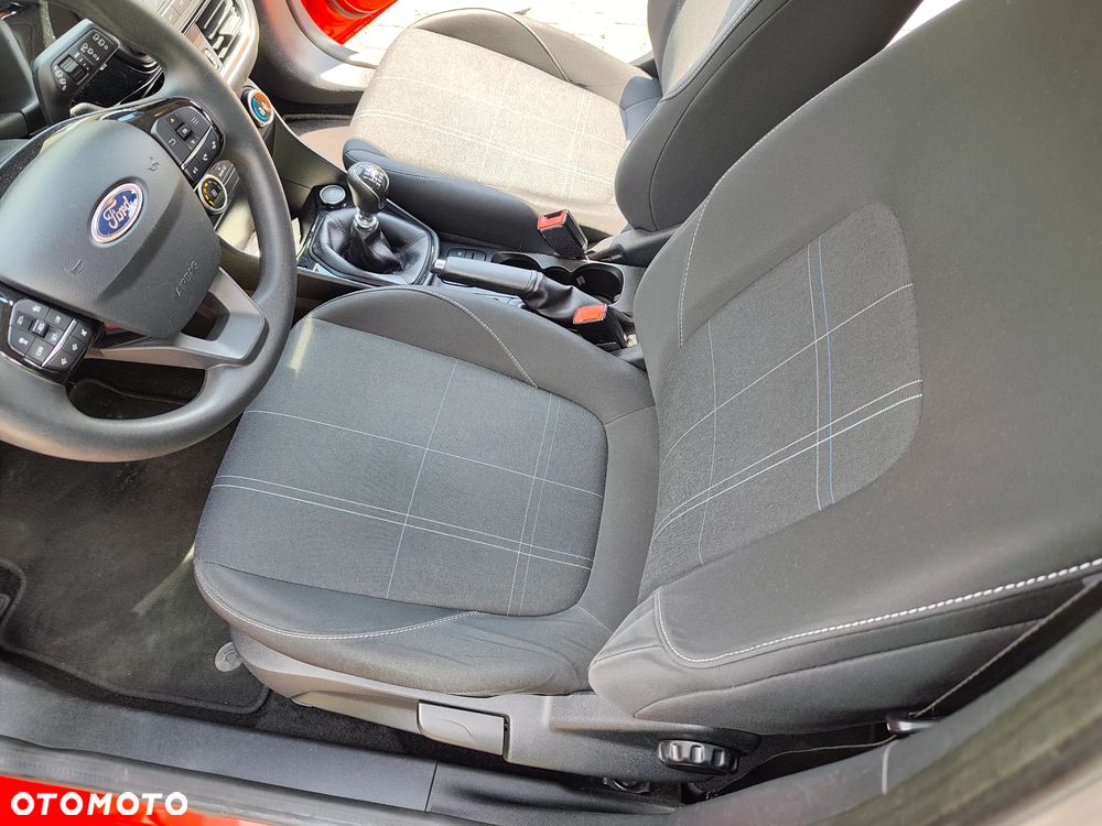 Ford Fiesta - 15