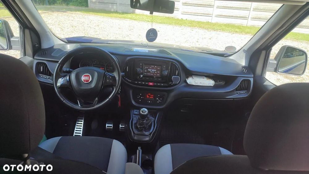 Fiat Doblo 1.6 MJ Dynamic - 21
