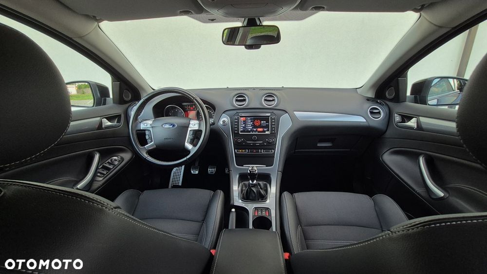 Ford Mondeo SW 1.6 T Titanium - 10