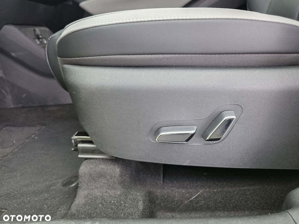 BYD Dolphin Surf 43.2kWh Comfort - 14