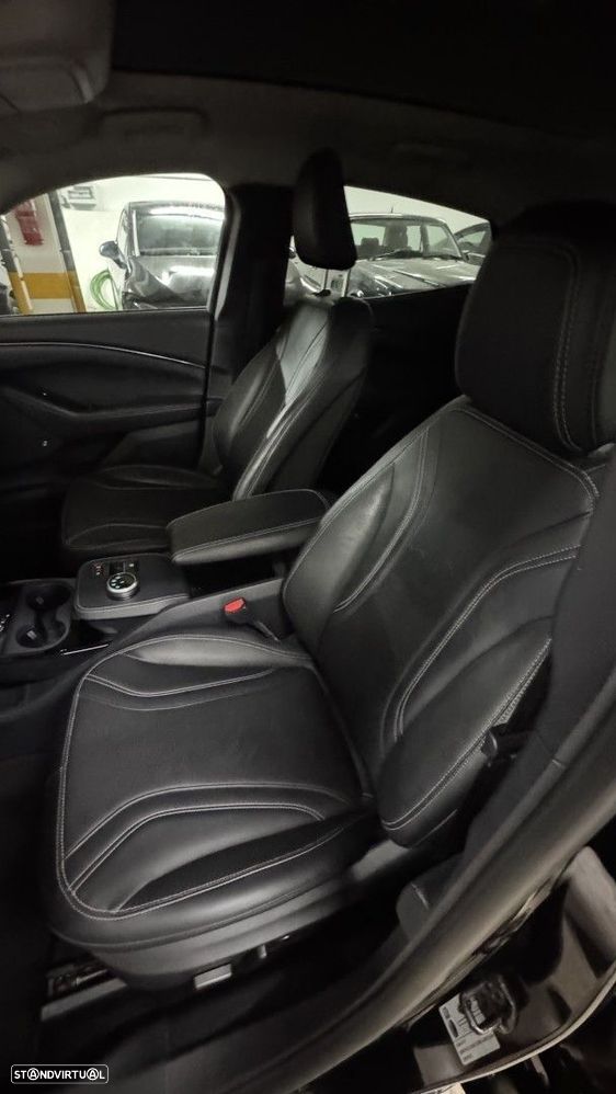 Ford Mustang Mach-E Alargada - 10