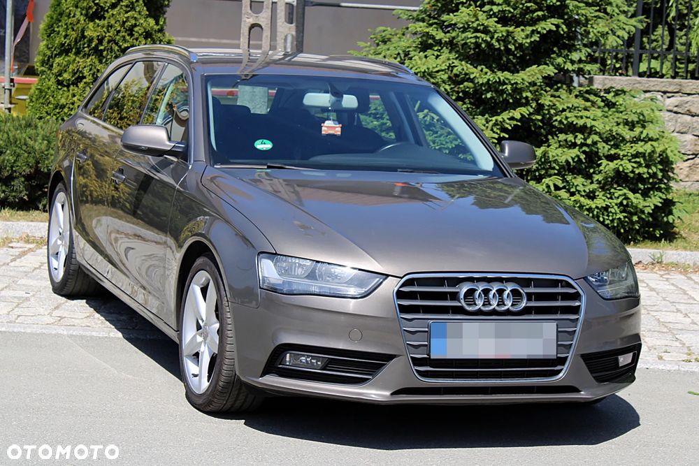 Audi A4 Avant - 1