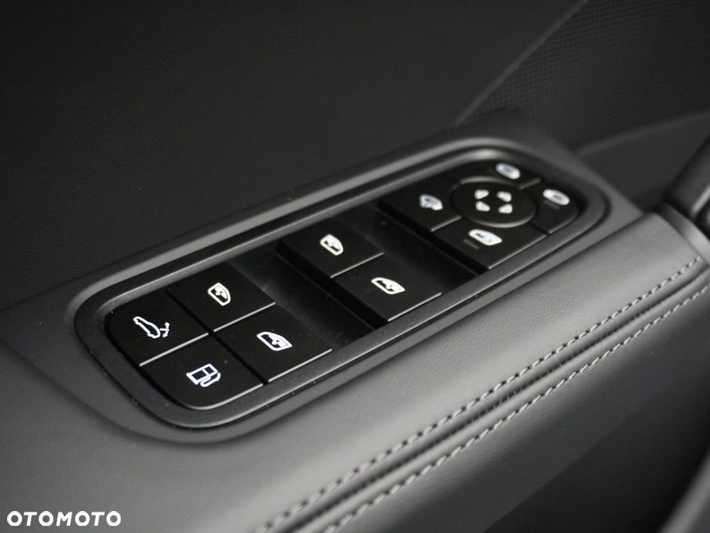 Porsche Cayenne E-Hybrid PHEV Black Edition - 21