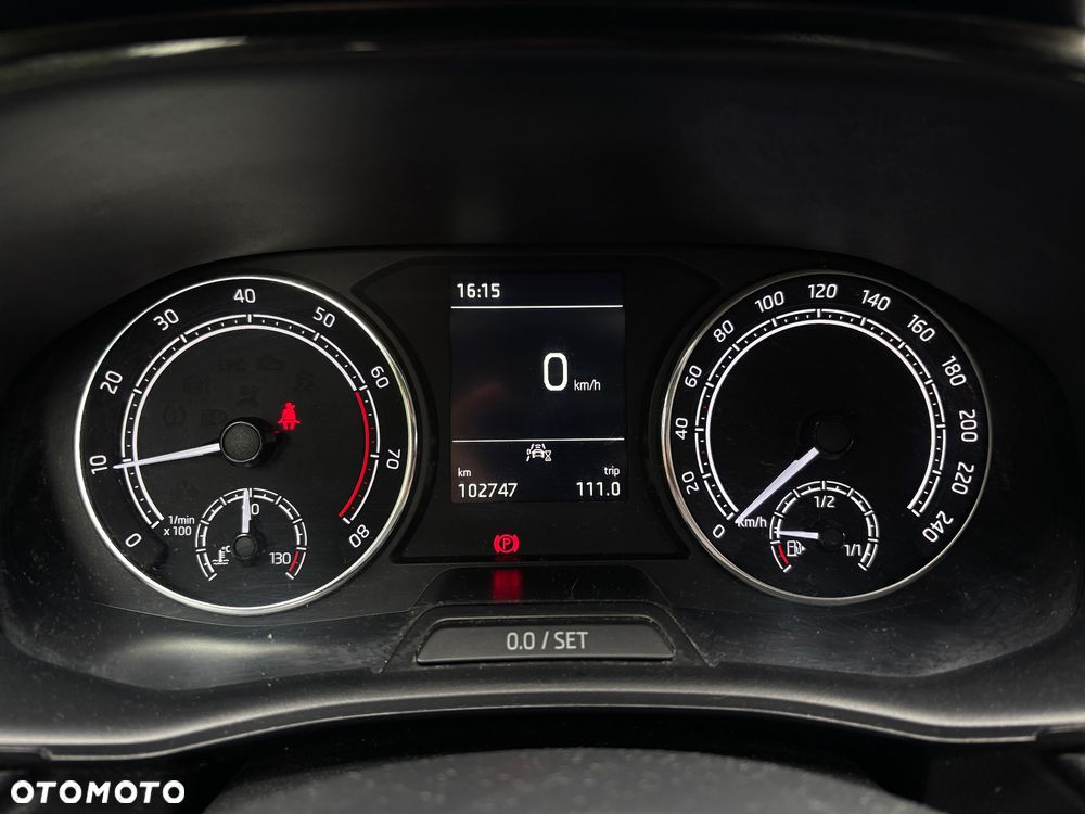 Skoda Fabia 1.0 TSI Style - 12