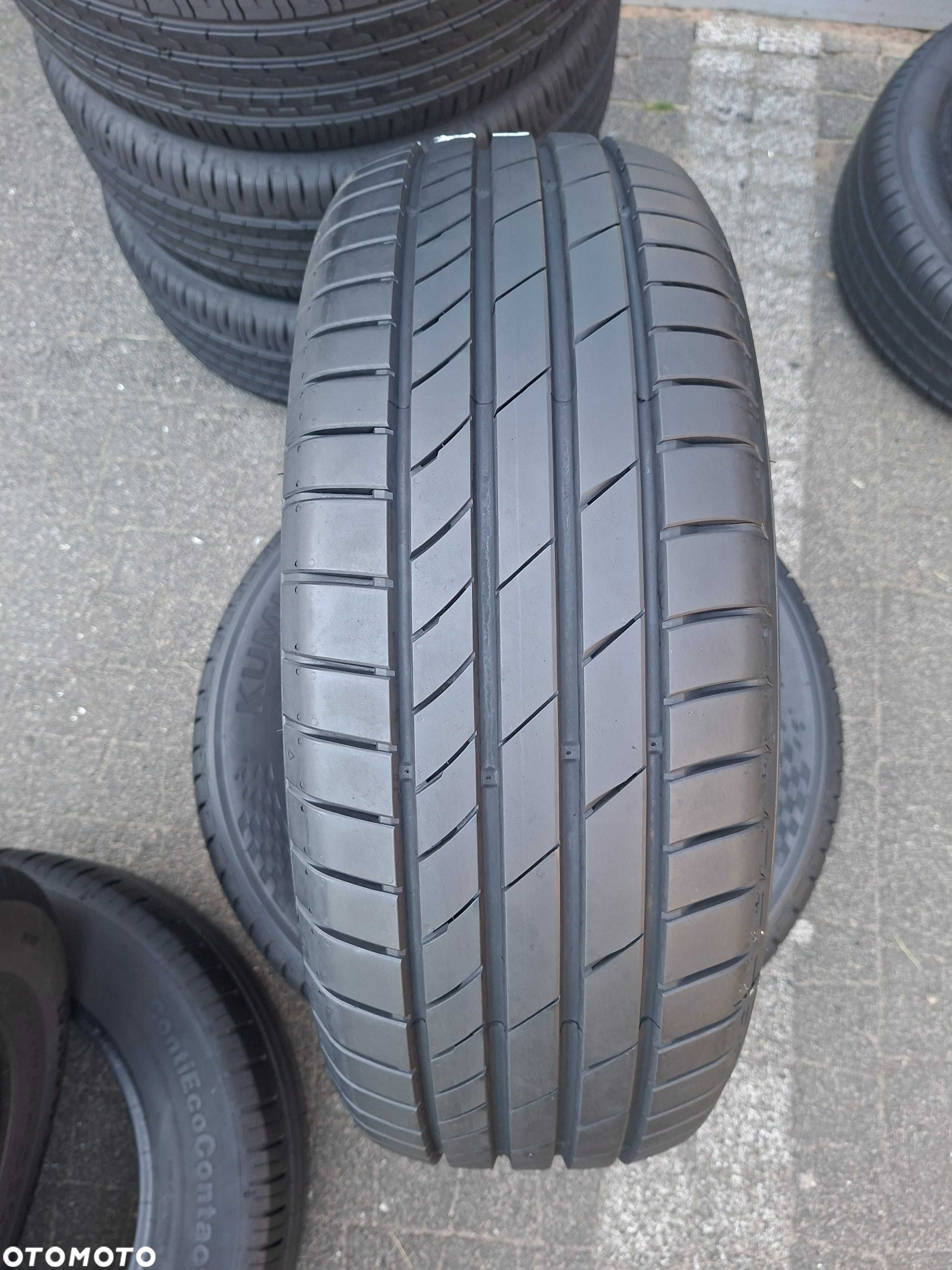205/60R16 92V Kumho Ecsta PS71 2022 para lato PL147 - 2