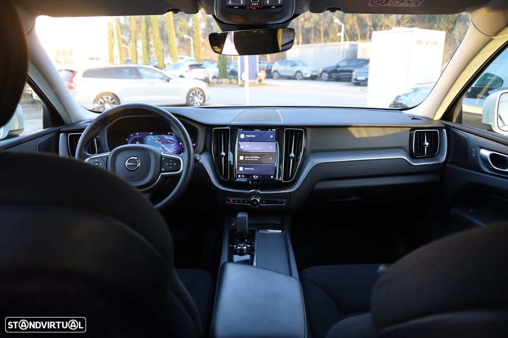 Volvo XC 60 2.0 T6 PHEV Inscription Expression AWD - 23