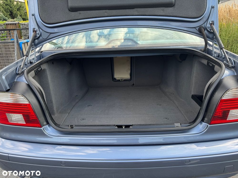 BMW Seria 5 520i - 10
