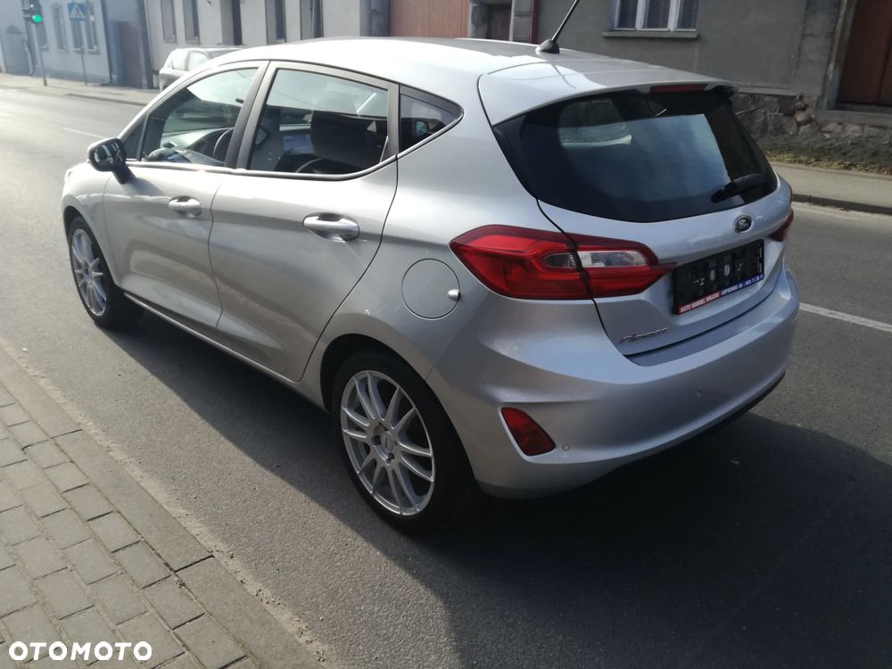 Ford Fiesta 1.1 COOL&CONNECT - 6