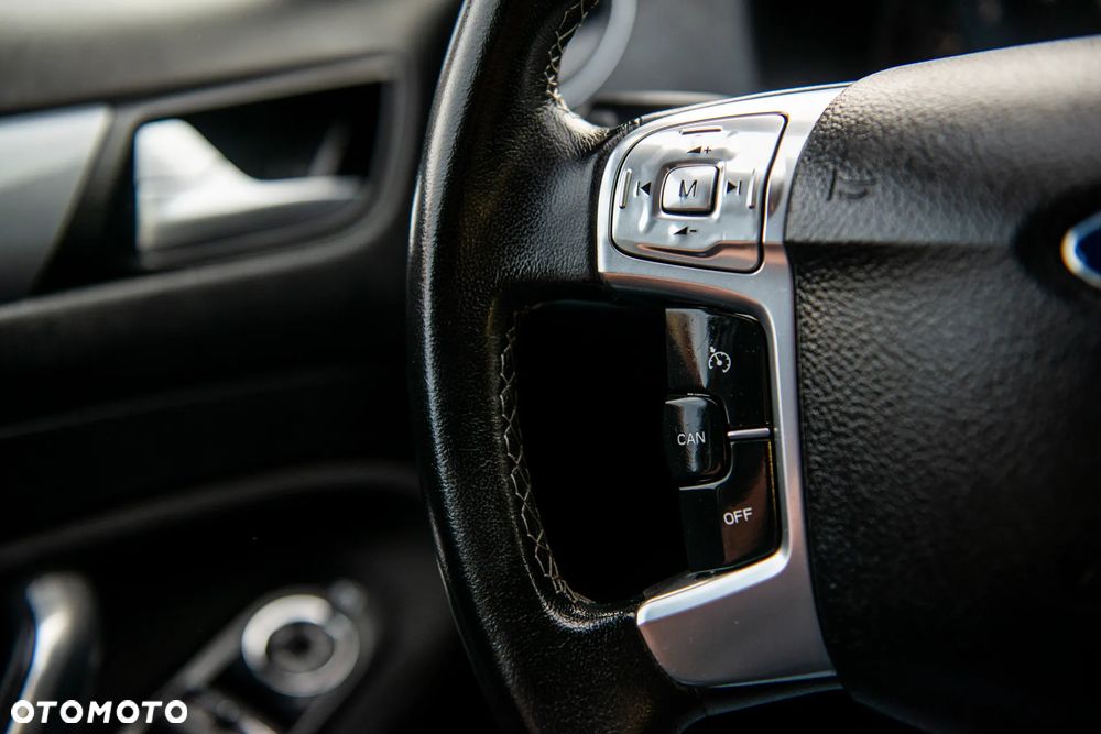 Ford Mondeo 1.6 Ti-VCT Trend - 25