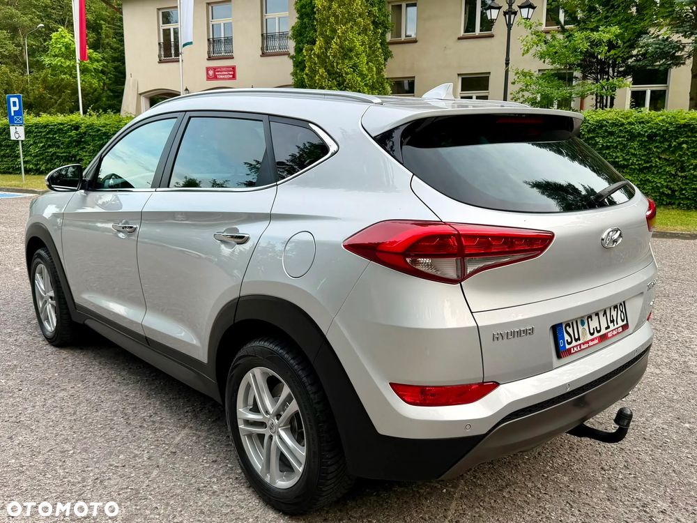 Hyundai Tucson 2.0 CRDi 4WD Intro Edition - 8