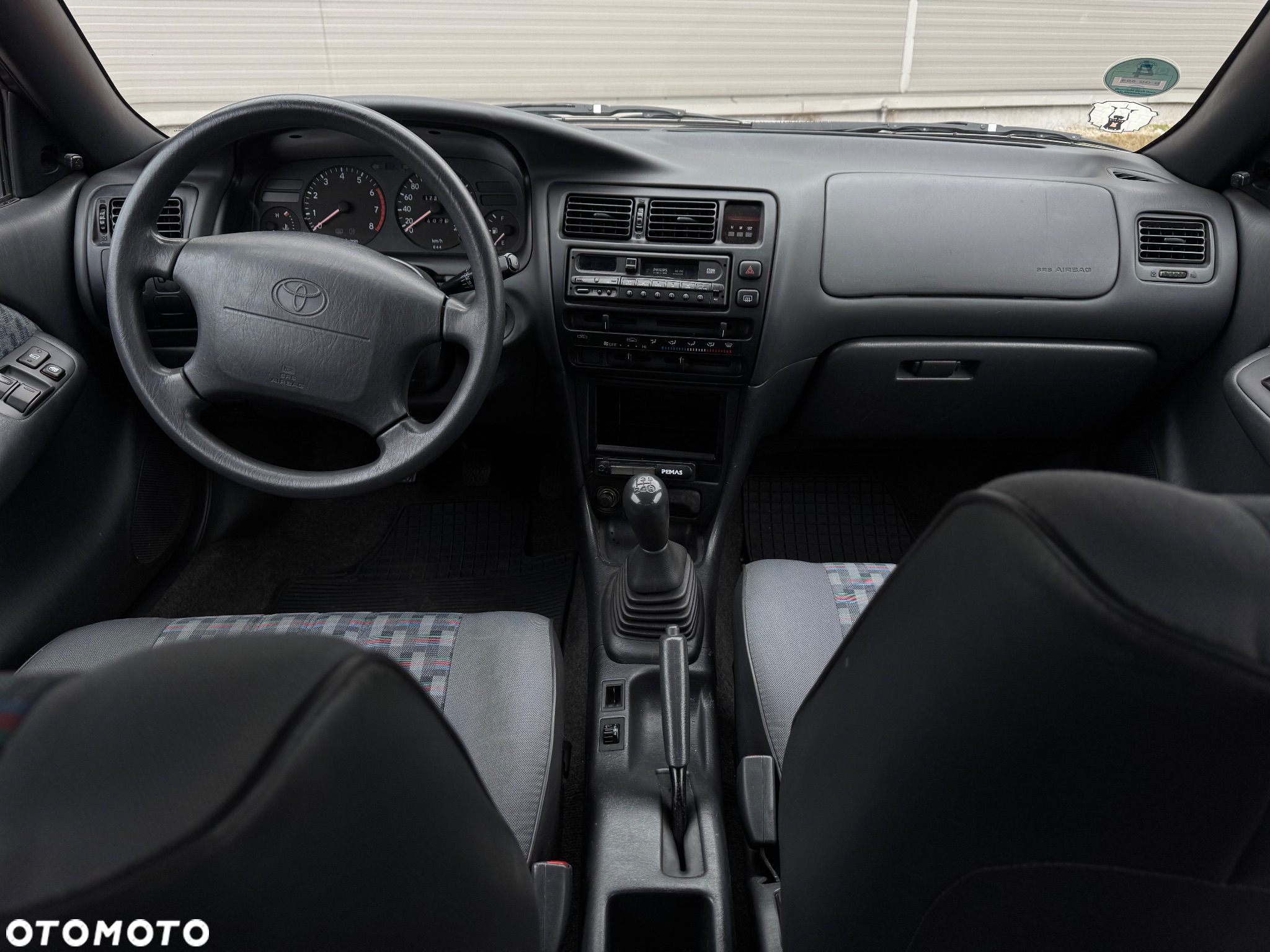 Toyota Corolla 1.4 XLi - 11