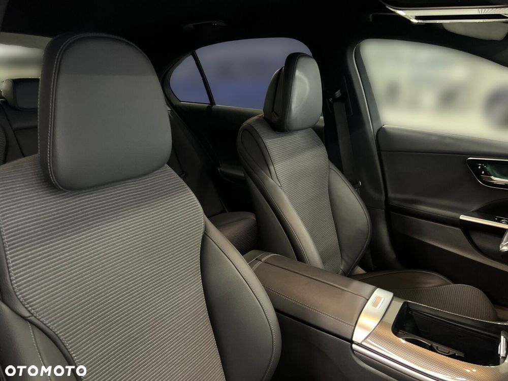 Mercedes-Benz Klasa C - 17