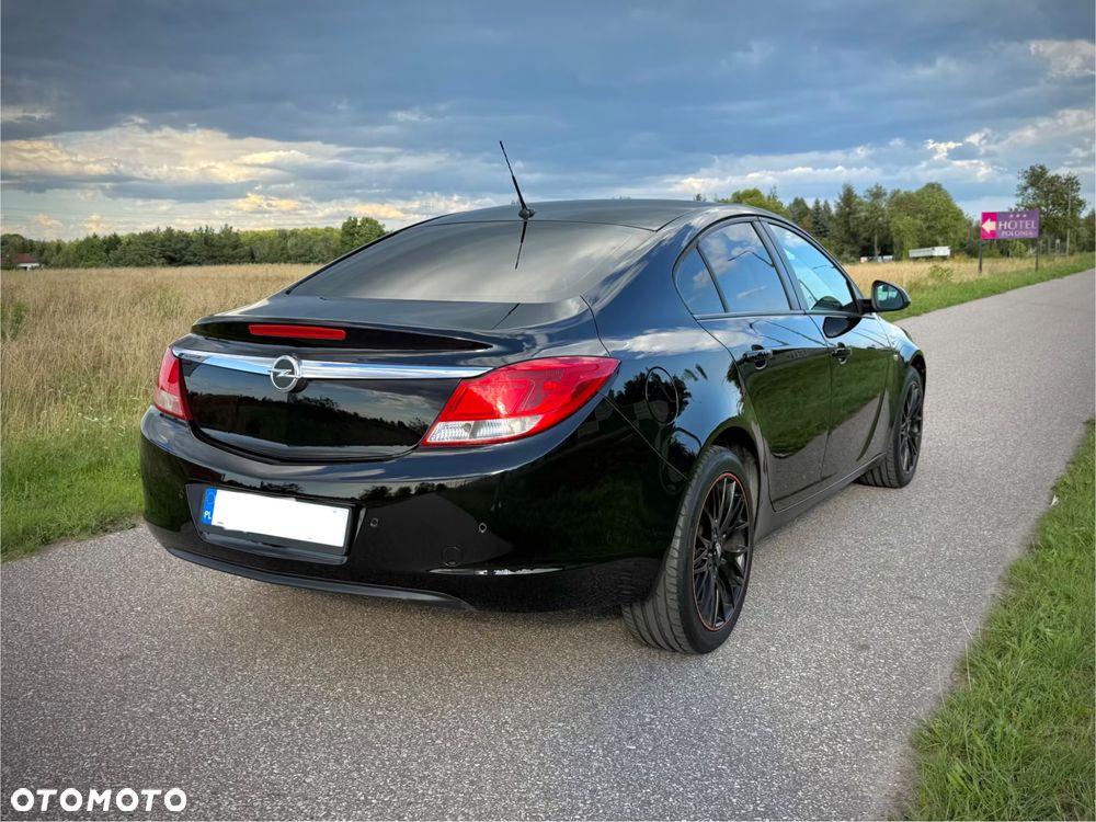 Opel Insignia ver-1-6-edition - 2
