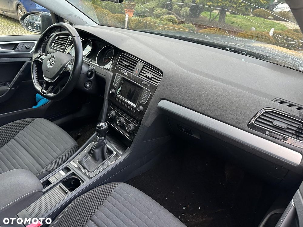 Volkswagen Golf 2.0 BlueTDI Cup - 6