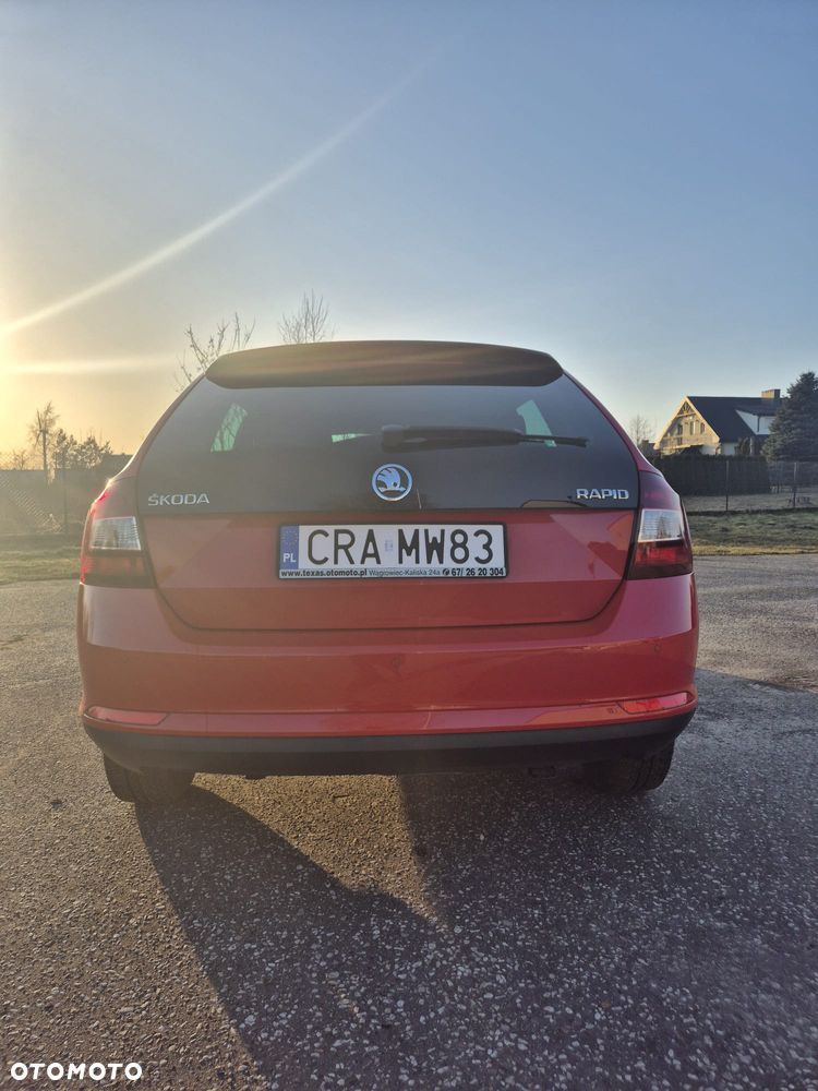 Skoda RAPID - 5