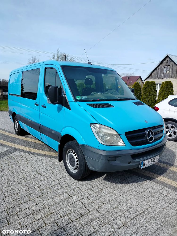 Mercedes-Benz Sprinter - 2