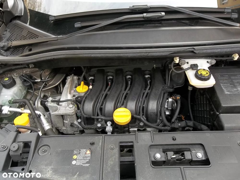 Renault Scenic 1.6 16V 110 LIMITED - 34