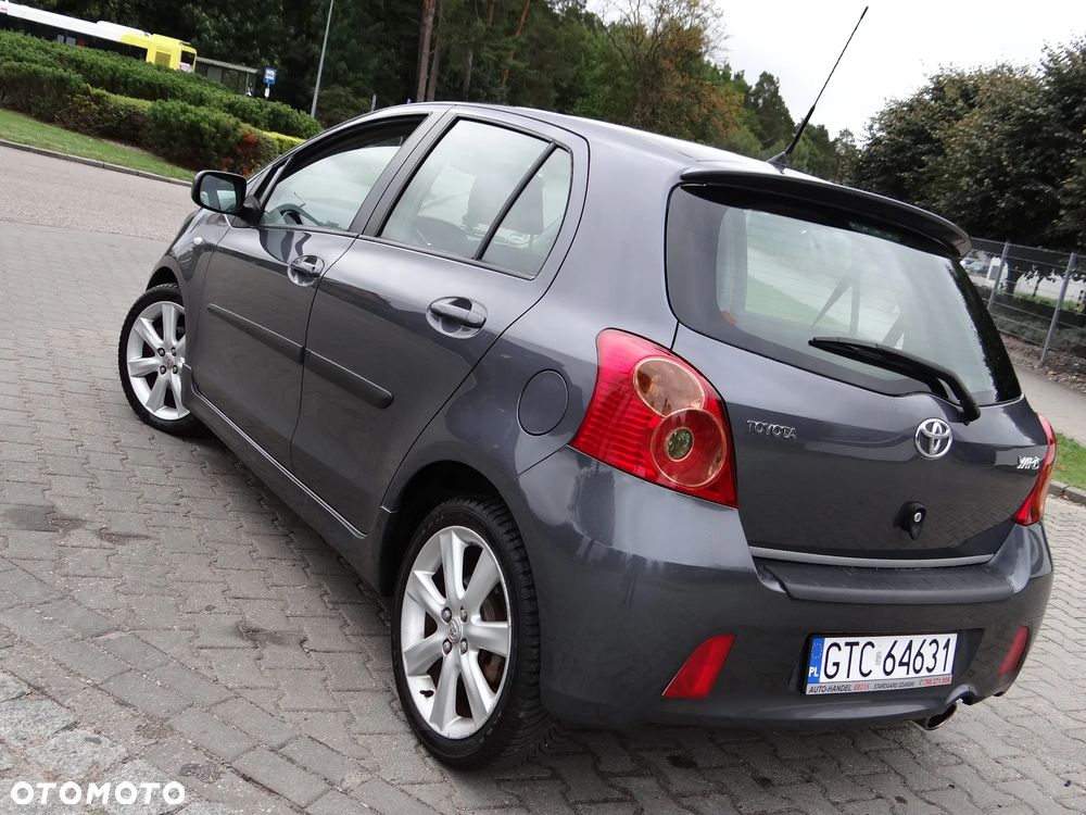 Toyota Yaris 1.8 VVT-i TS - 20