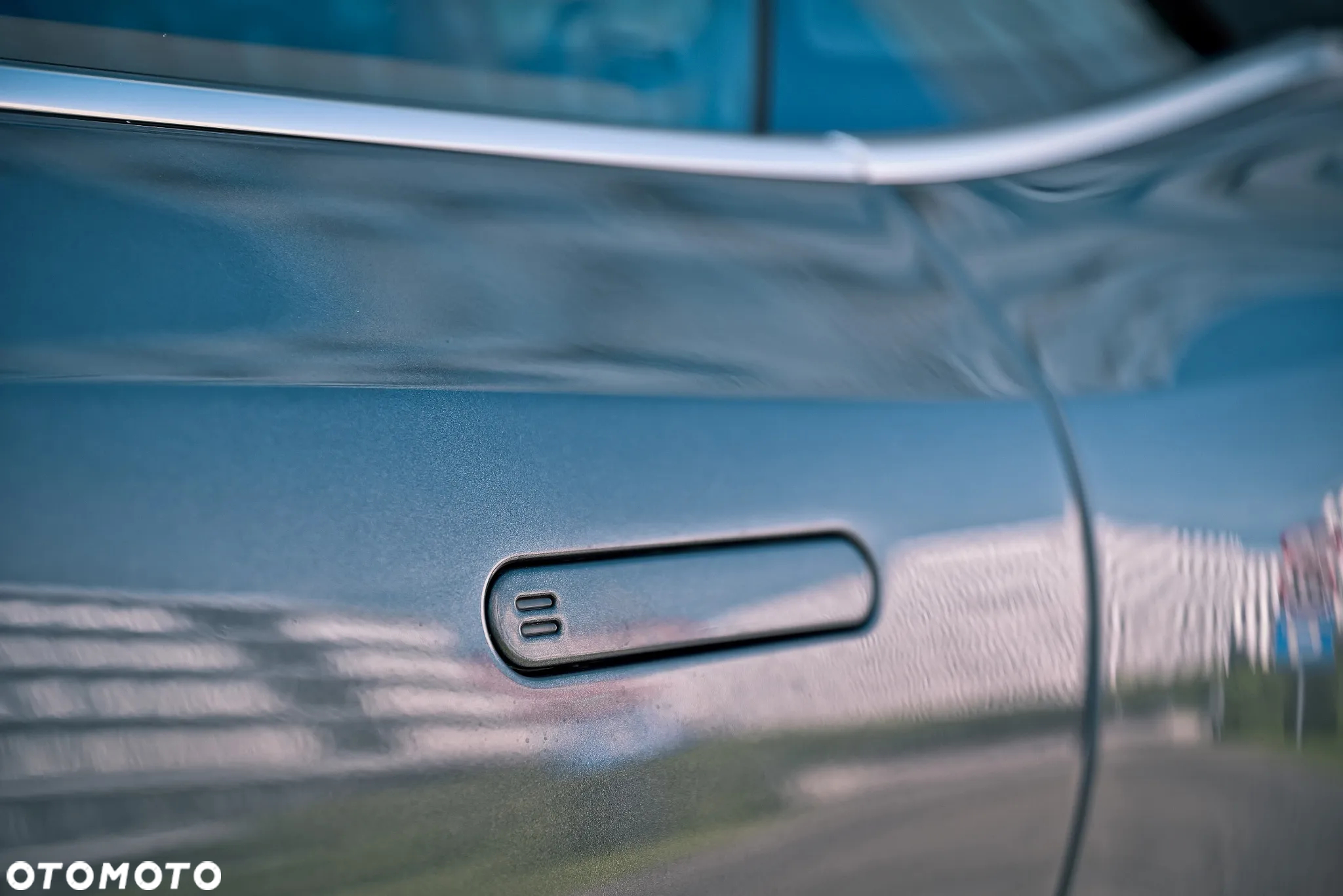 Aston Martin DB11 V8 Volante - 19